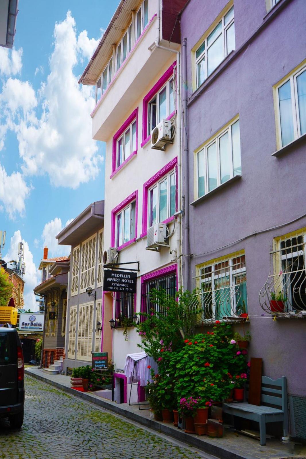 Medellin Apart Hotel Istanbul Eksteriør bilde